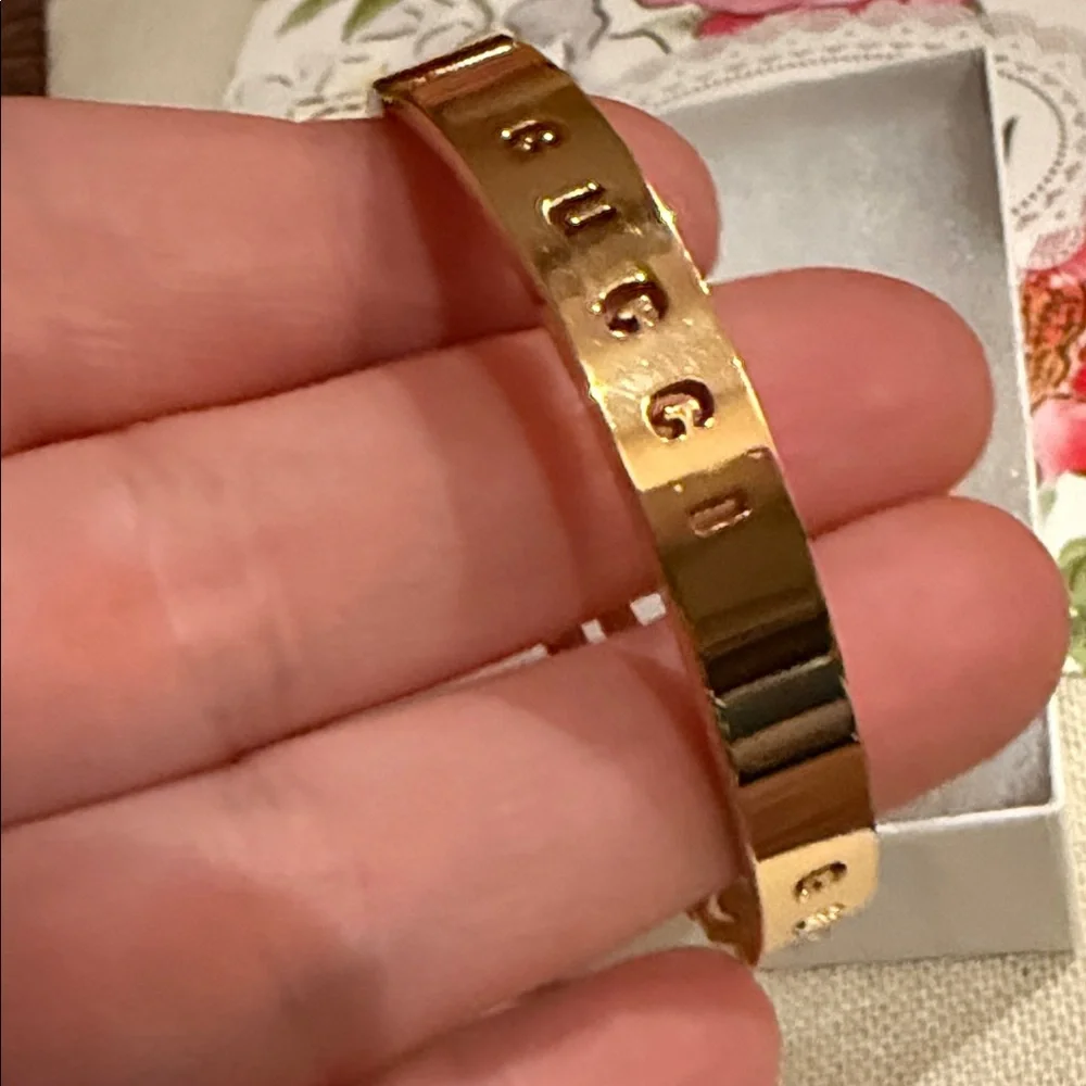 Fashion jewelry CC Gold Bangle Bracelet with Crystal Accents - Picture 4 of 8